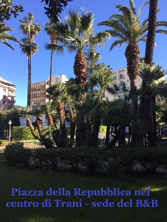 B&B Donna Porzia Trani Exterior photo